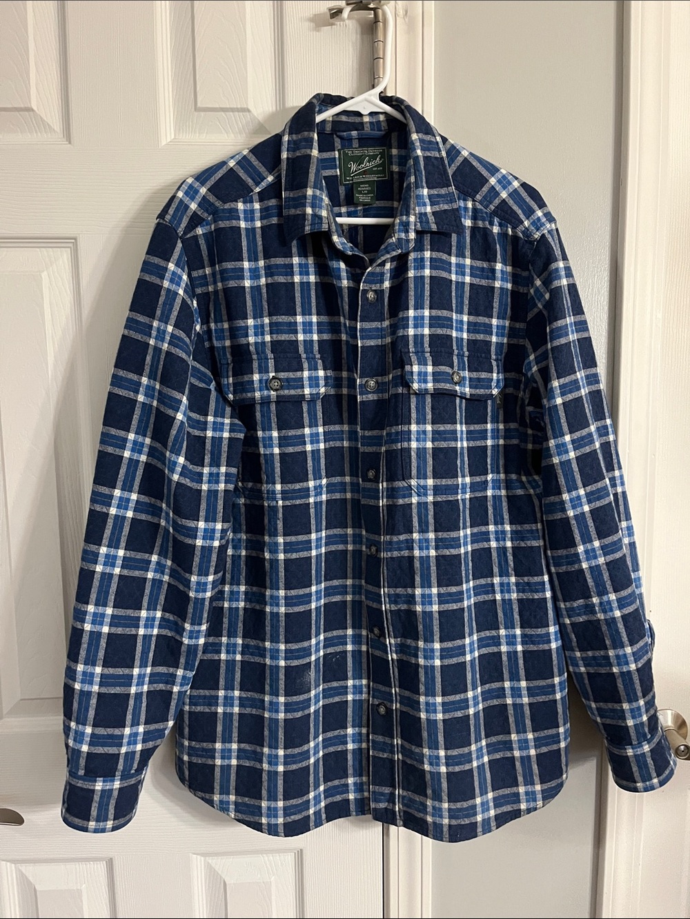 Woolrich Navy and White Plaid Flannel Shirt Jacket size large button up